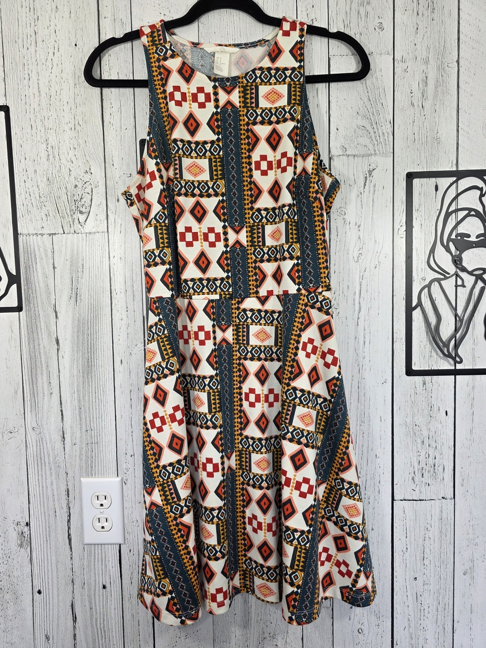 H&M Geometric Print Sleeveless Fit & Flare Midi Dress Size M Resortwear Vacation